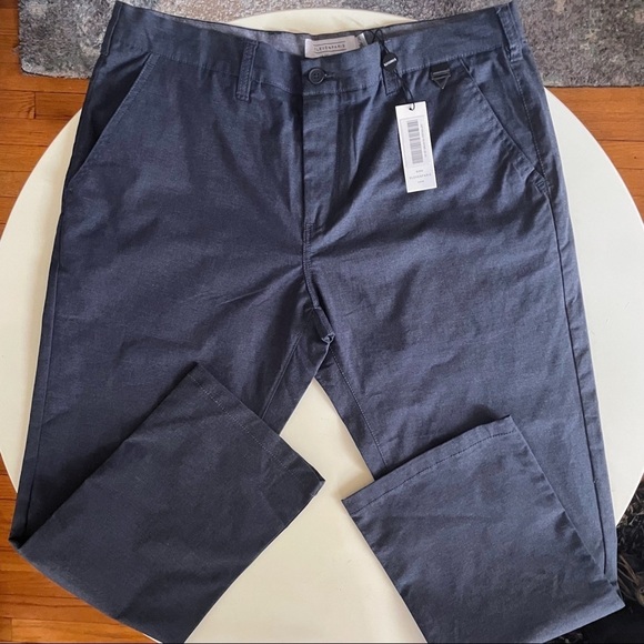 Eleven Paris Men’s Straight Leg Tech Chino Pant Navy 36x30 New - Picture 2 of 9